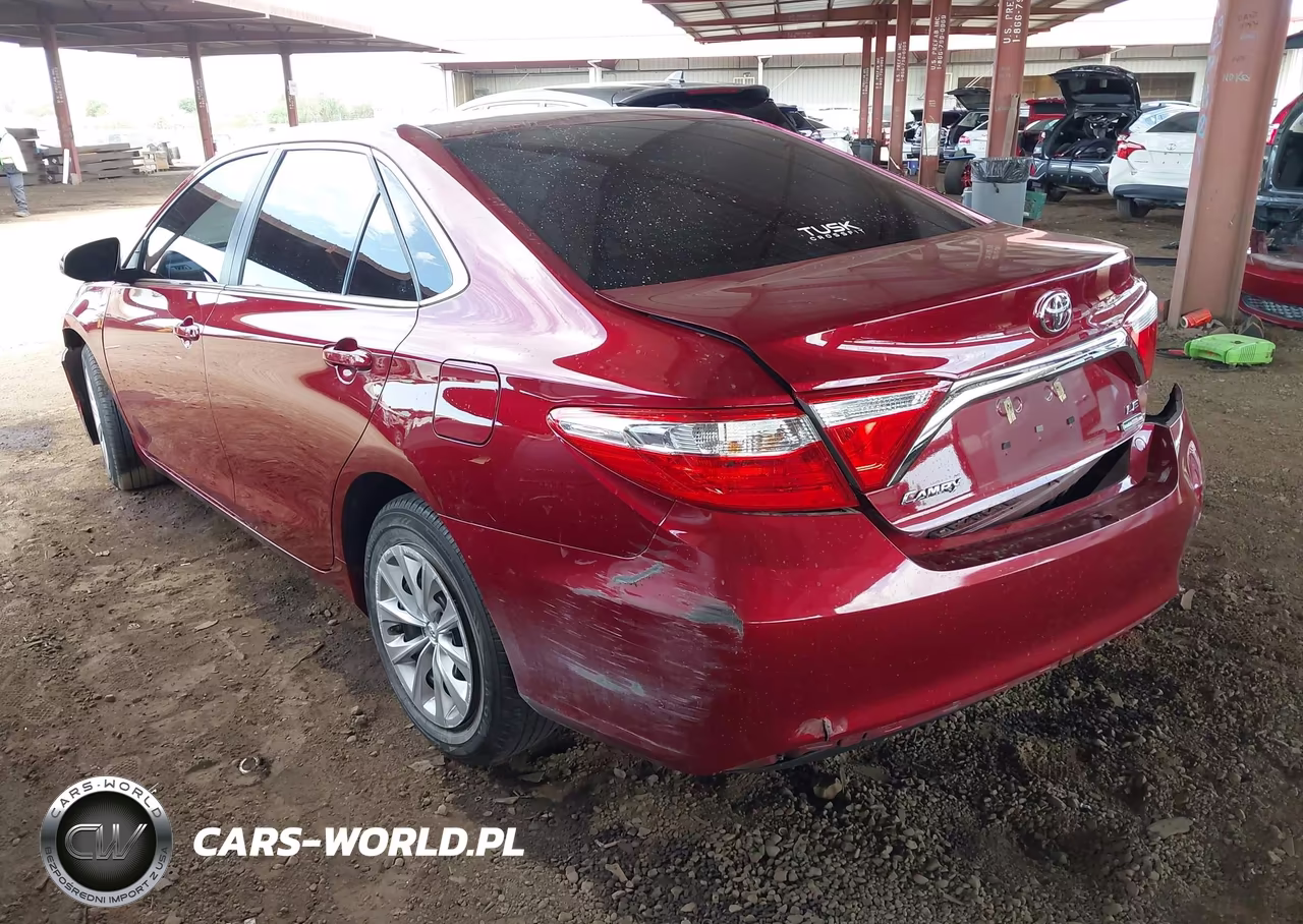 2017 Toyota Camry Le VIN:4T1BF1FK1HU737309 - 3