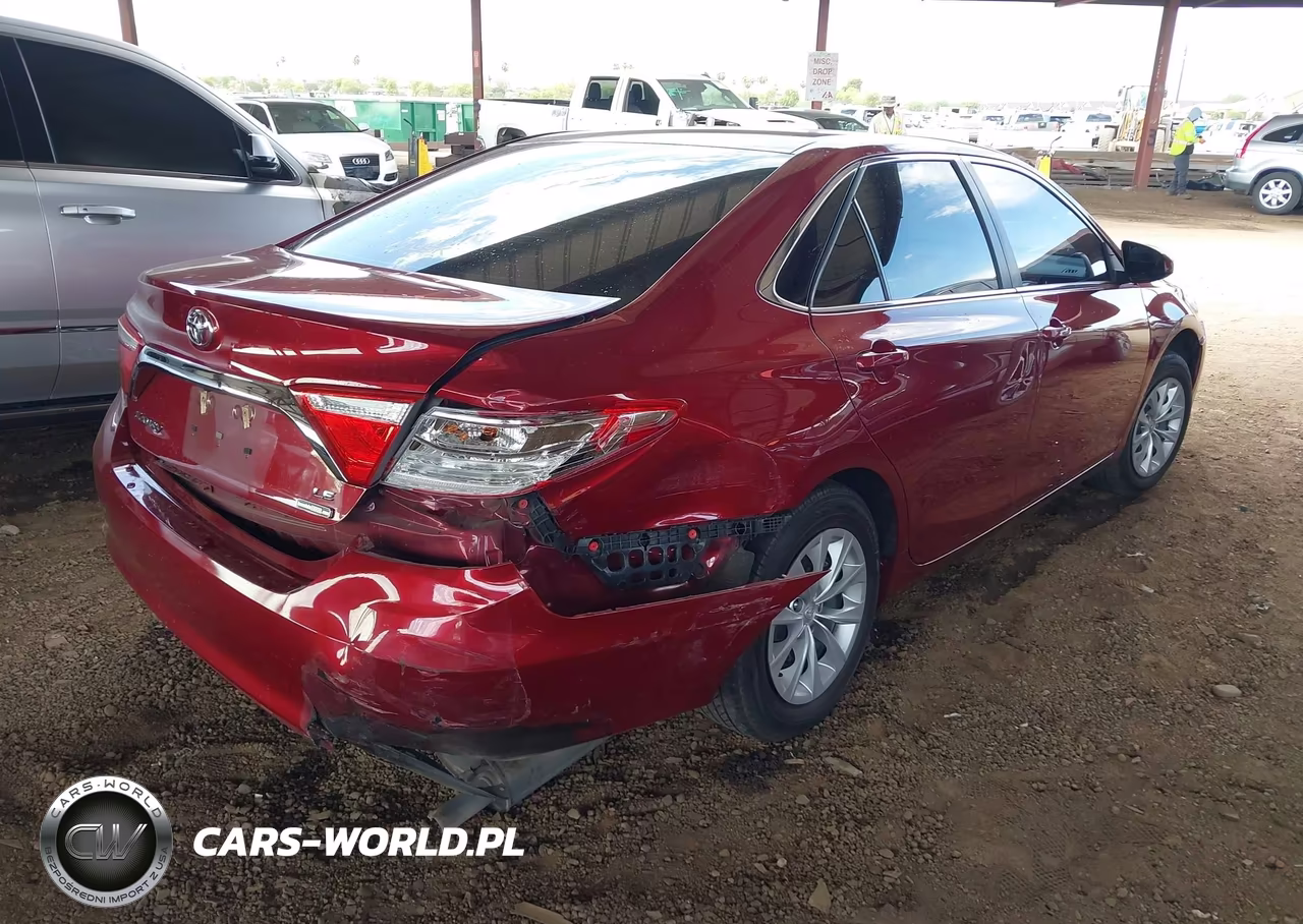 2017 Toyota Camry Le VIN:4T1BF1FK1HU737309 - 4