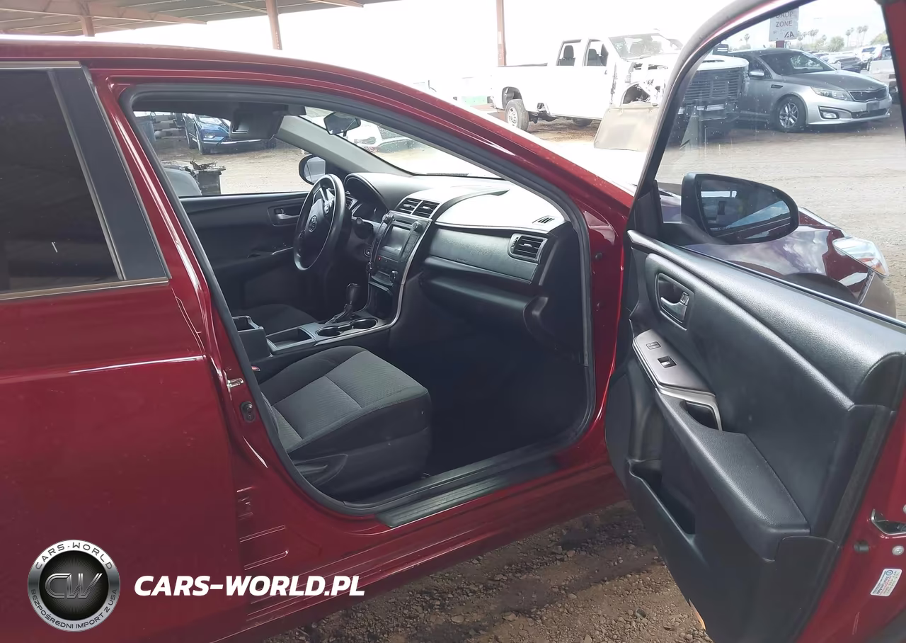 2017 Toyota Camry Le VIN:4T1BF1FK1HU737309 - 5