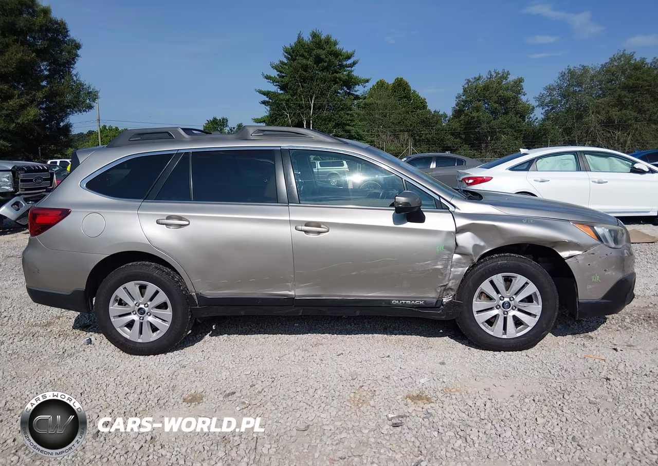 2017 Subaru Outback 2.5I Premium VIN:4S4BSAFC4H3317389 - 6