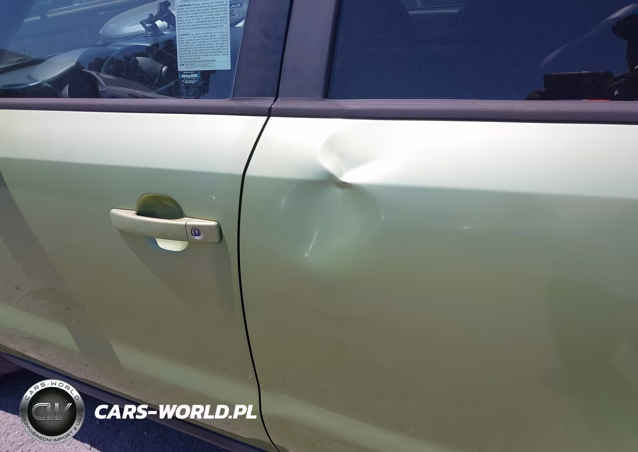 2015 Kia Soul VIN:KNDJN2A21F7760455 - 15