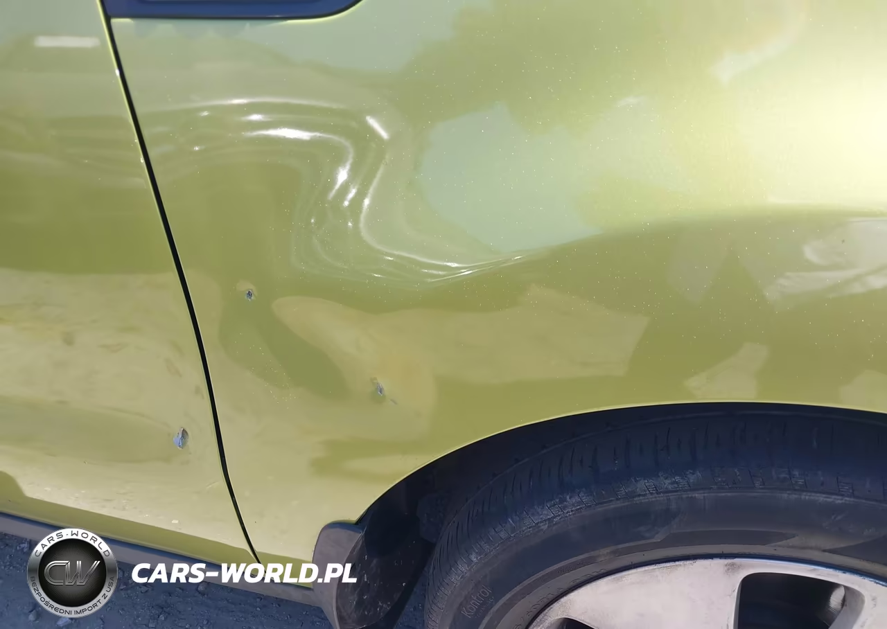 2015 Kia Soul VIN:KNDJN2A21F7760455 - 17