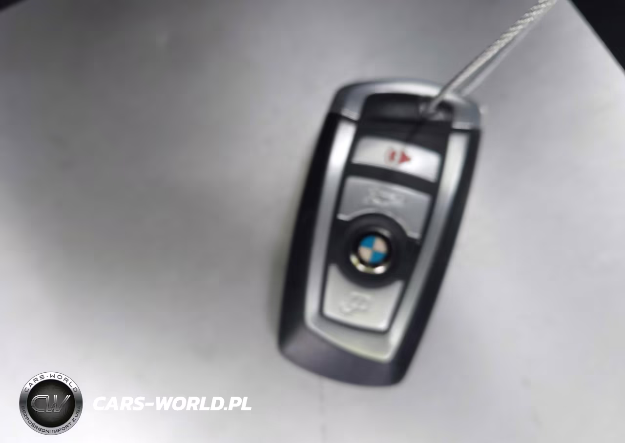 2015 BMW 740I VIN:WBAYA6C5XFD826928 - 11