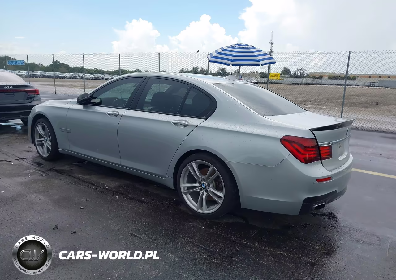 2015 BMW 740I VIN:WBAYA6C5XFD826928 - 3
