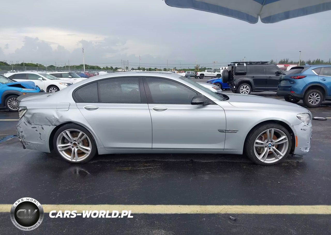 2015 BMW 740I VIN:WBAYA6C5XFD826928 - 6