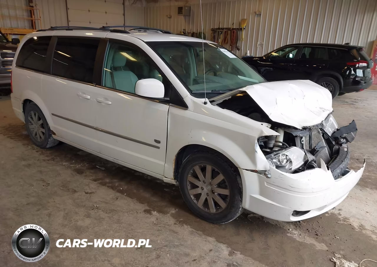 2009 Chrysler Town & Country Touring