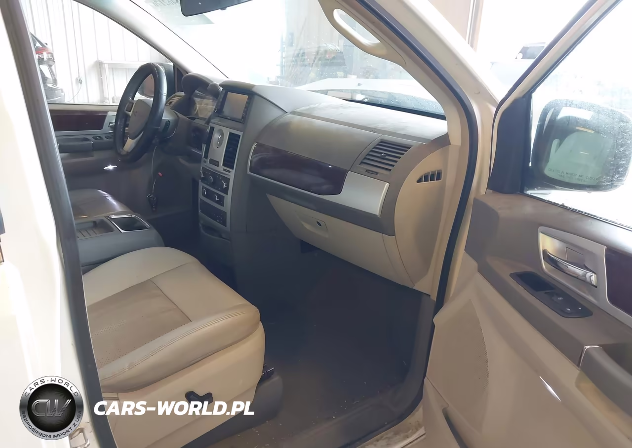 2009 Chrysler Town & Country Touring VIN:2A8HR54109R674864 - 5