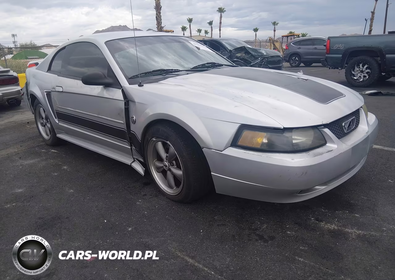 2004 Ford Mustang