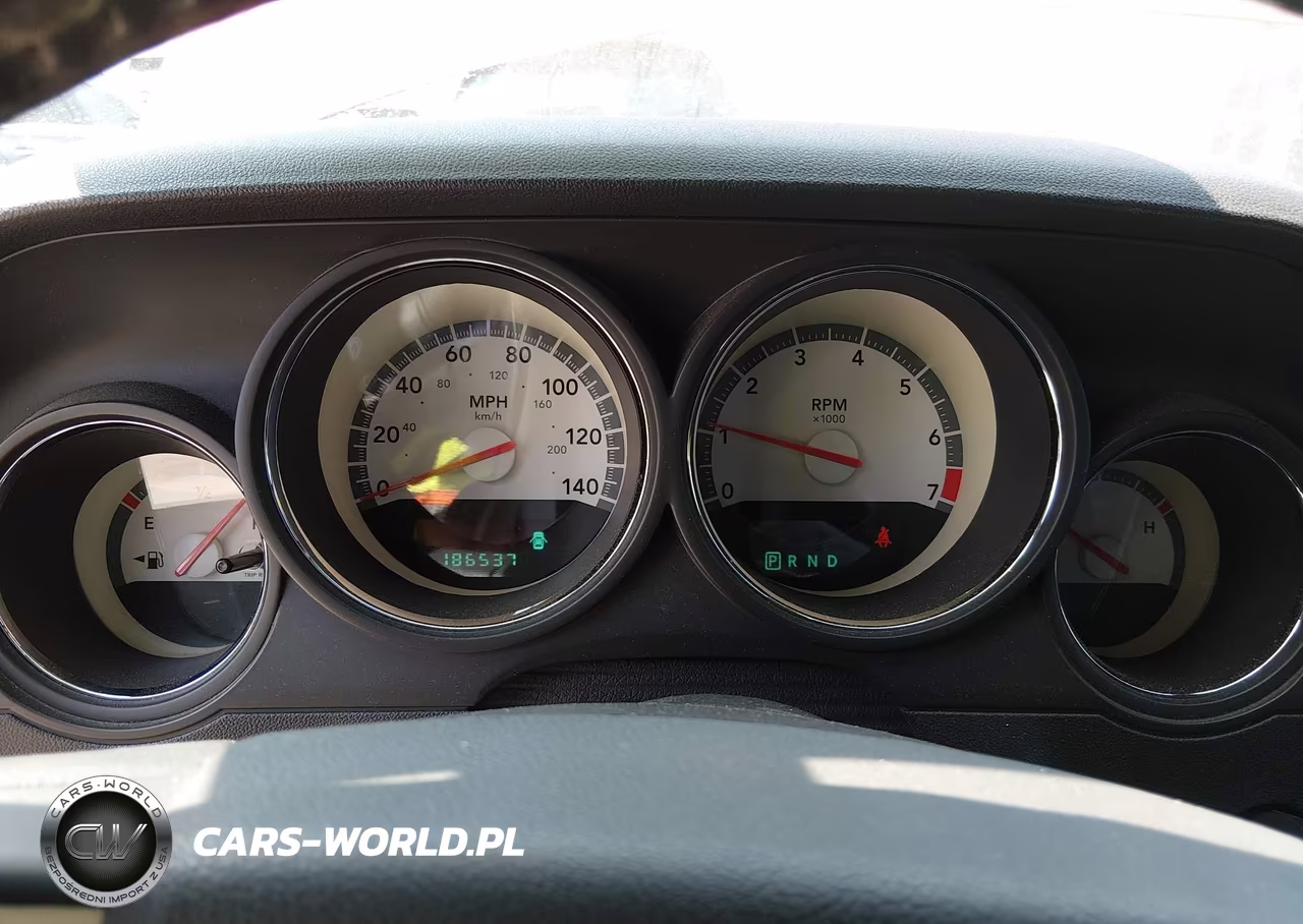 2010 Dodge Challenger Se VIN:2B3CJ4DV1AH109377 - 7