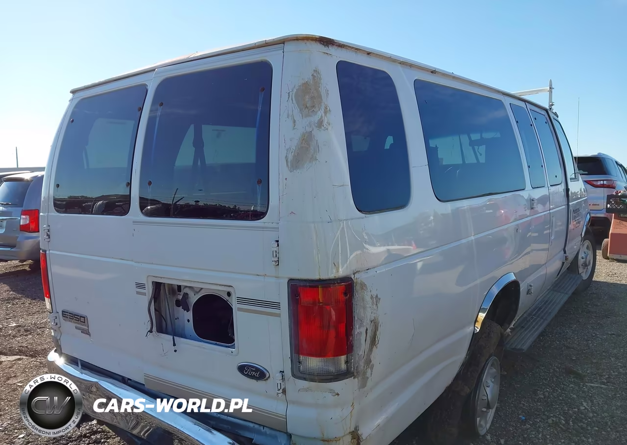 2014 Ford E-350 Super Duty Xlt VIN:1FBSS3BL6EDA81988 - 17