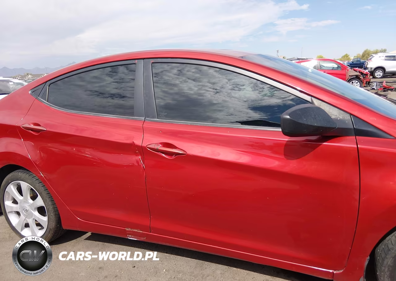 2013 Hyundai Elantra Limited VIN:KMHDH4AE8DU859584 - 13