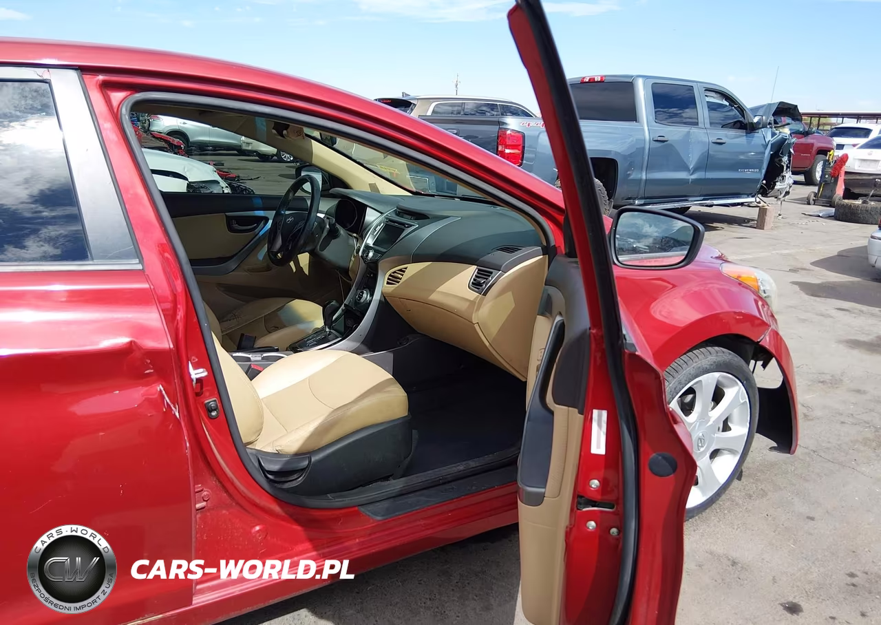 2013 Hyundai Elantra Limited VIN:KMHDH4AE8DU859584 - 5