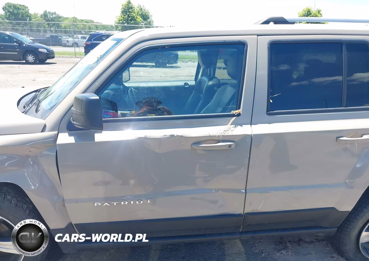 2017 Jeep Patriot High Altitude VIN:1C4NJRFB3HD139902 - 14
