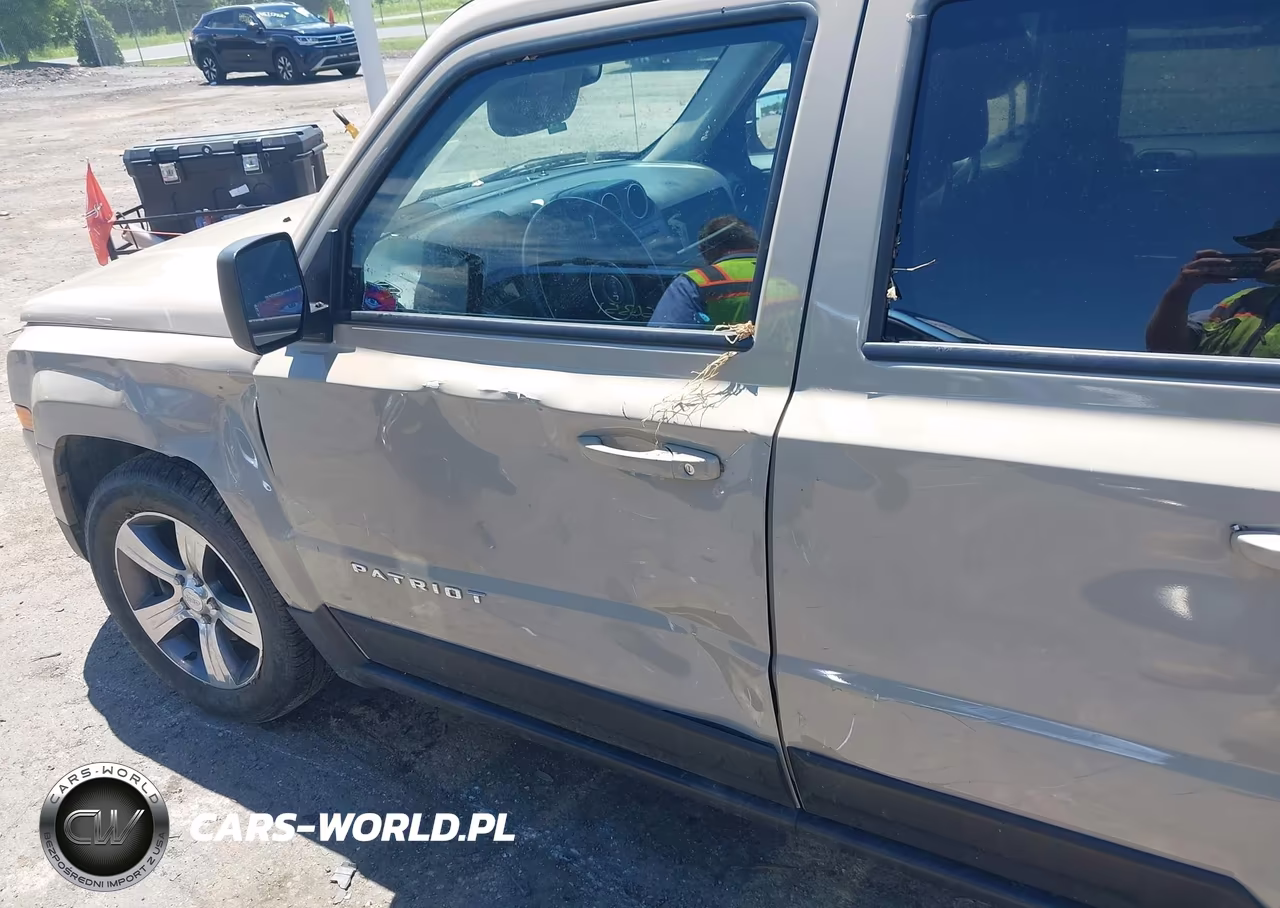 2017 Jeep Patriot High Altitude VIN:1C4NJRFB3HD139902 - 6