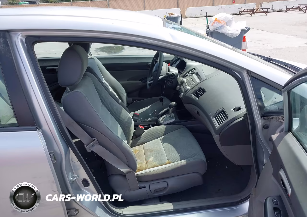 2009 Honda Civic Lx VIN:2HGFA16539H319435 - 5