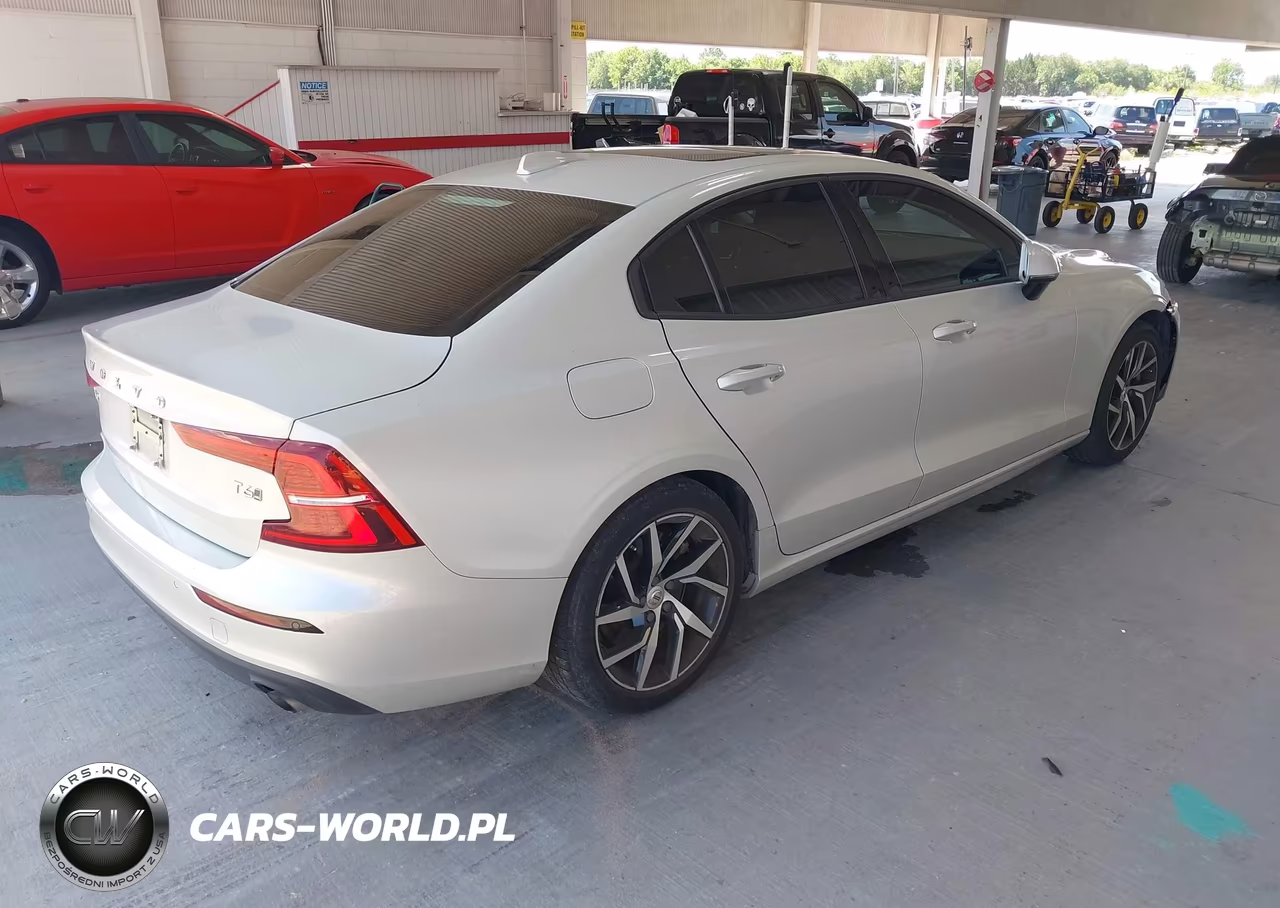 2019 Volvo S60 T6 Momentum VIN:7JRA22TKXKG006701 - 4