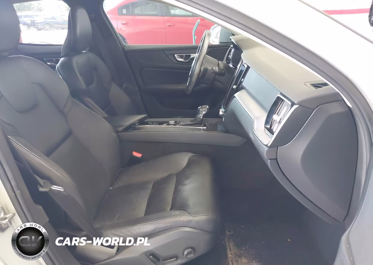 2019 Volvo S60 T6 Momentum VIN:7JRA22TKXKG006701 - 5