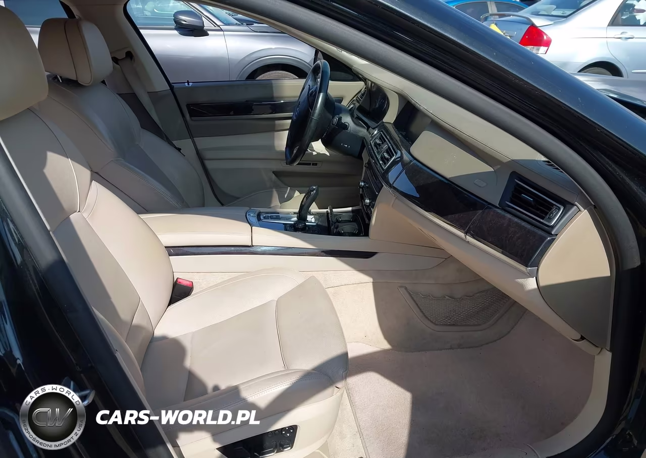 2009 BMW 750Li VIN:WBAKB83569CY61295 - 5