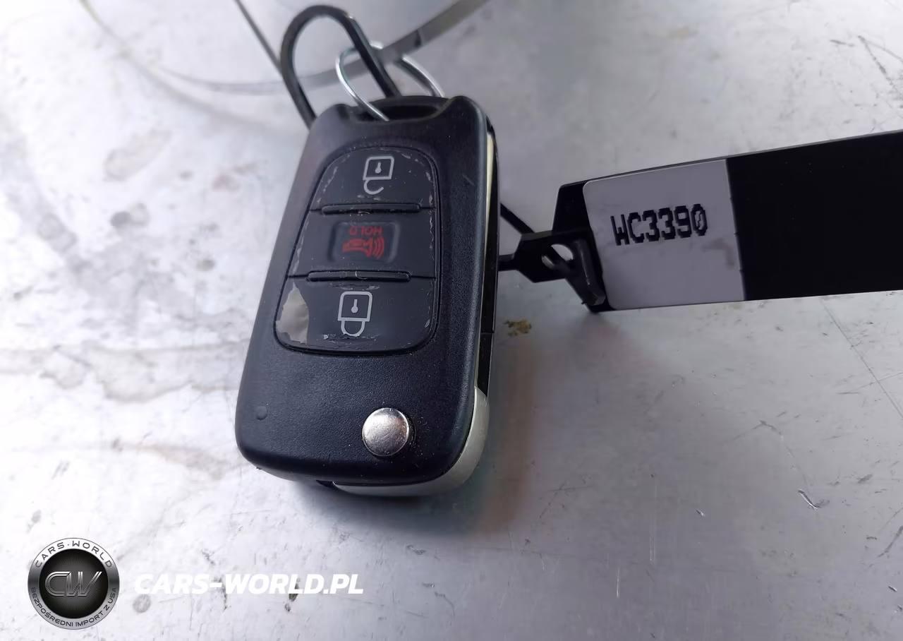 2013 Kia Soul + VIN:KNDJT2A65D7555825 - 11