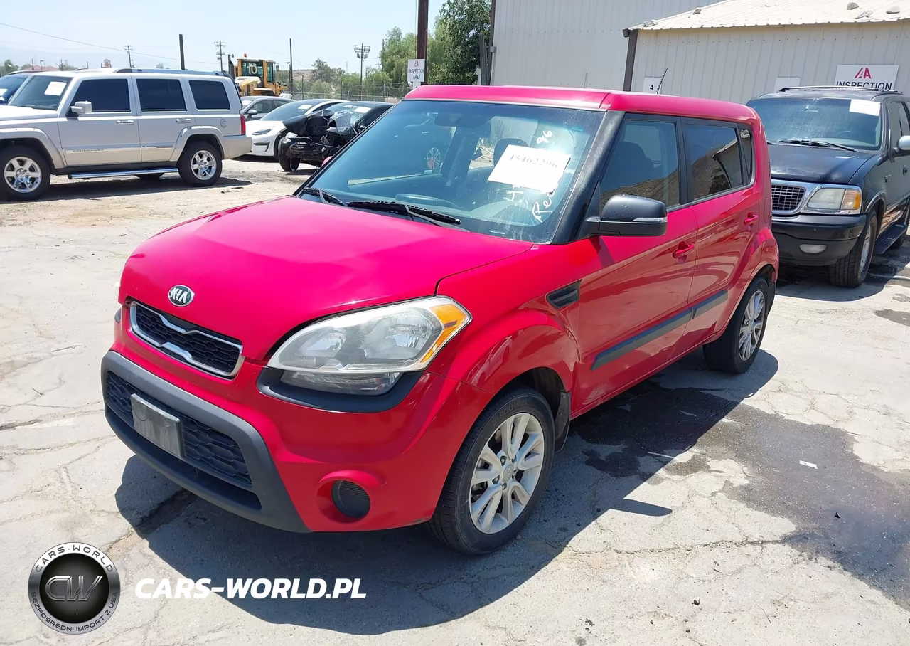 2013 Kia Soul + VIN:KNDJT2A65D7555825 - 2