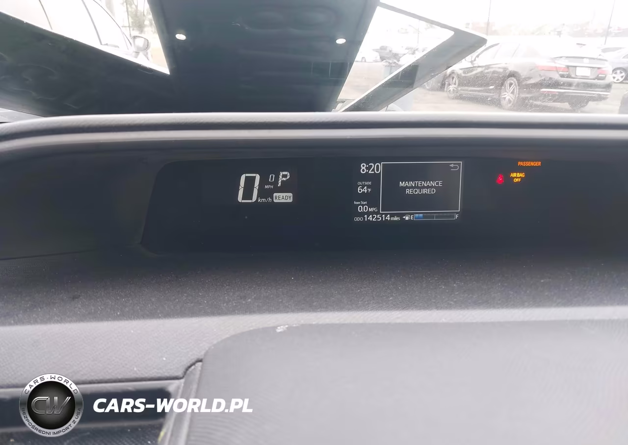 2018 Toyota Prius C One VIN:JTDKDTB37J1601116 - 7