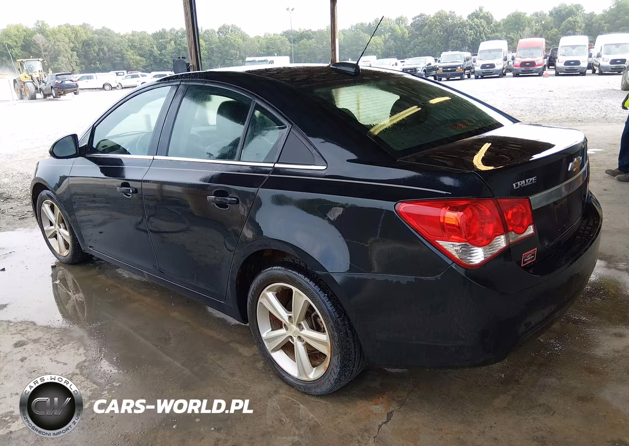 2015 Chevrolet Cruze 2Lt Auto VIN:1G1PE5SB8F7181322 - 3
