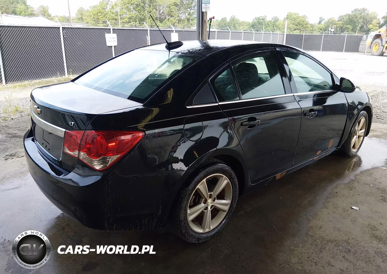 2015 Chevrolet Cruze 2Lt Auto VIN:1G1PE5SB8F7181322 - 4