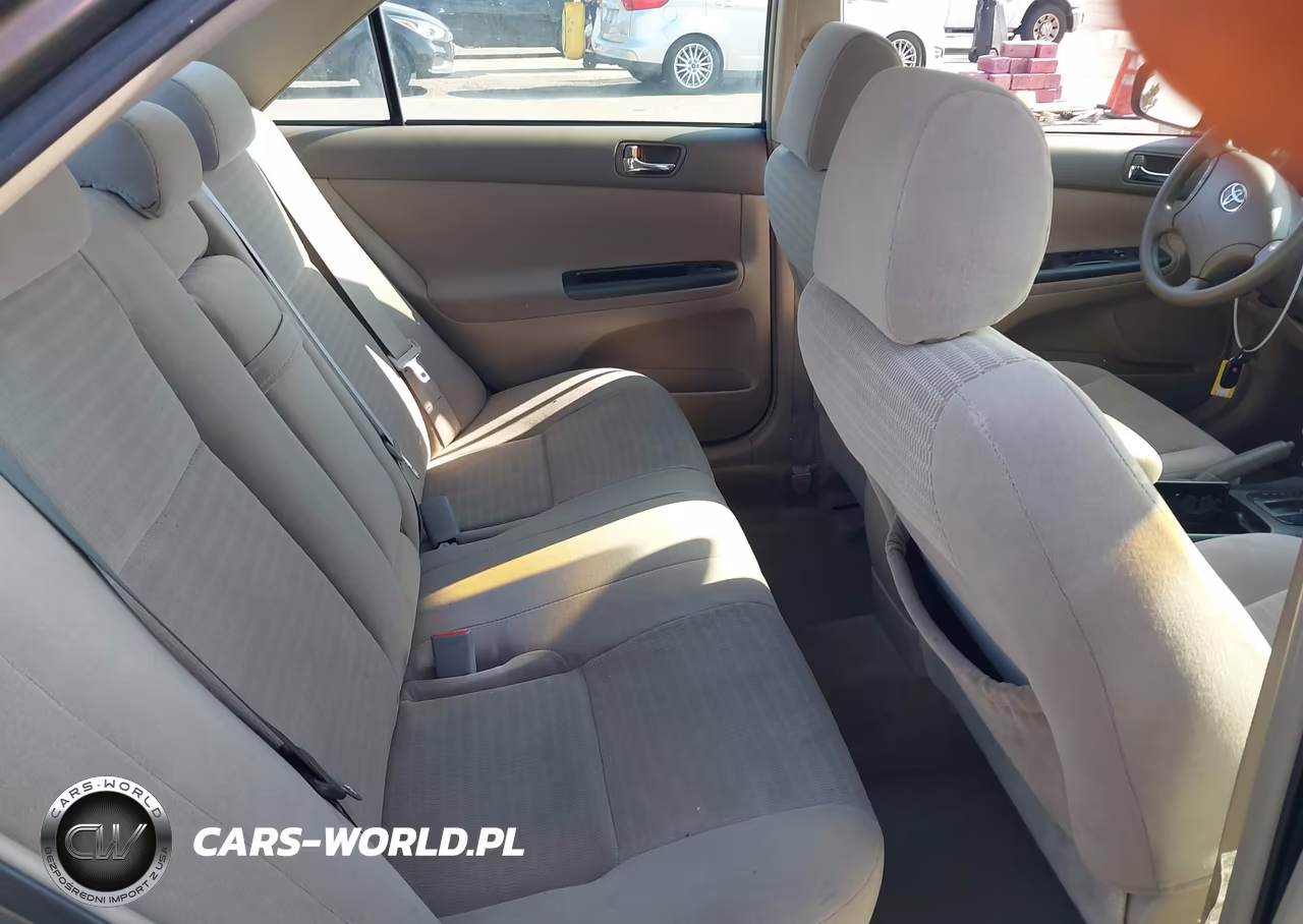 2005 Toyota Camry Le VIN:4T1BE32K05U527333 - 8