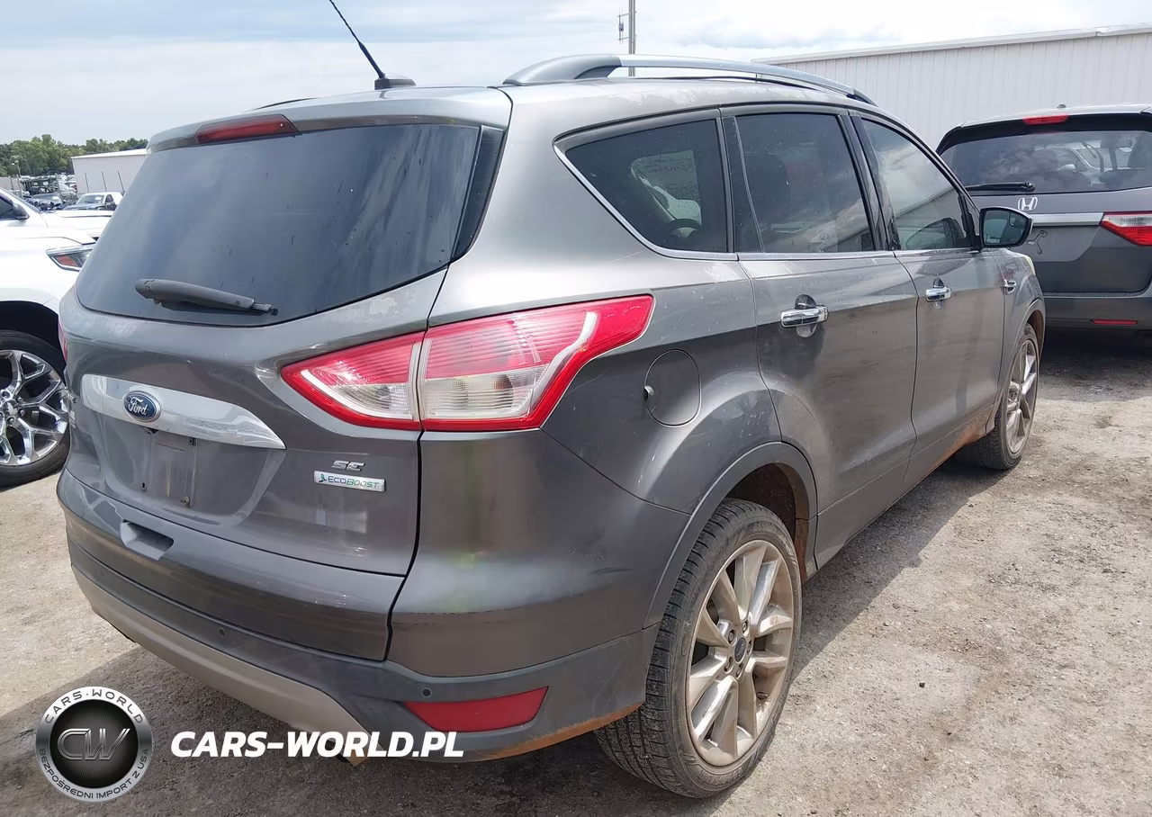 FORD ESCAPE SE VIN:1FMCU0GX4EUC20631 - 4