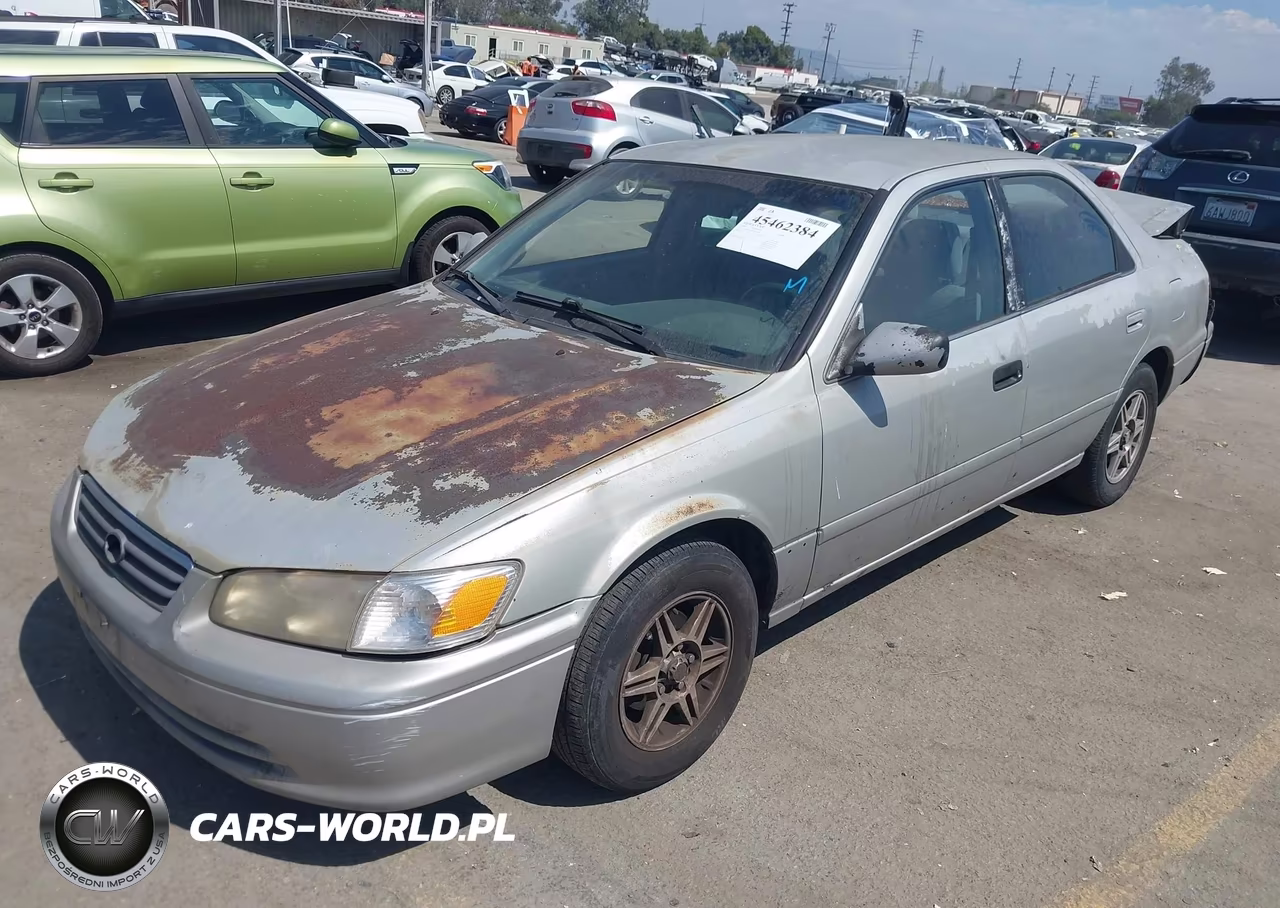 2000 Toyota Camry Ce VIN:4T1BG22K5YU705844 - 2