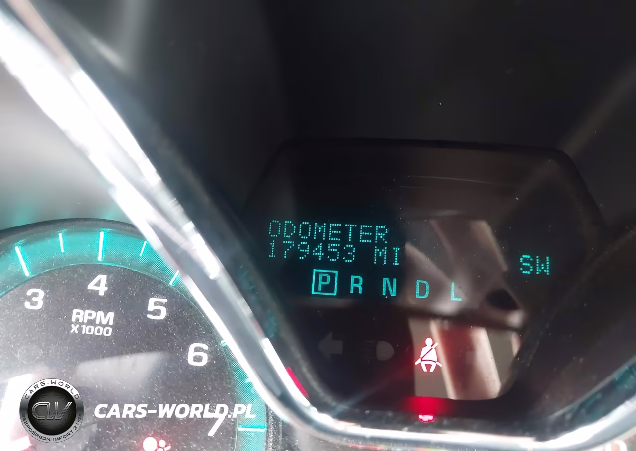 2015 Chevrolet Traverse Lt VIN:1GNKRGKDXFJ122155 - 16