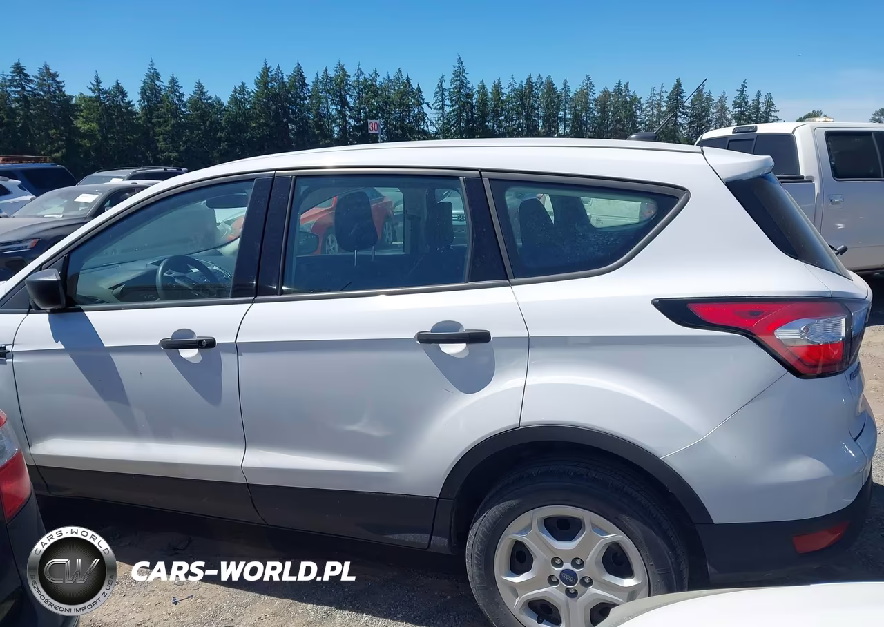 2018 Ford Escape S VIN:1FMCU0F77JUB55964 - 13