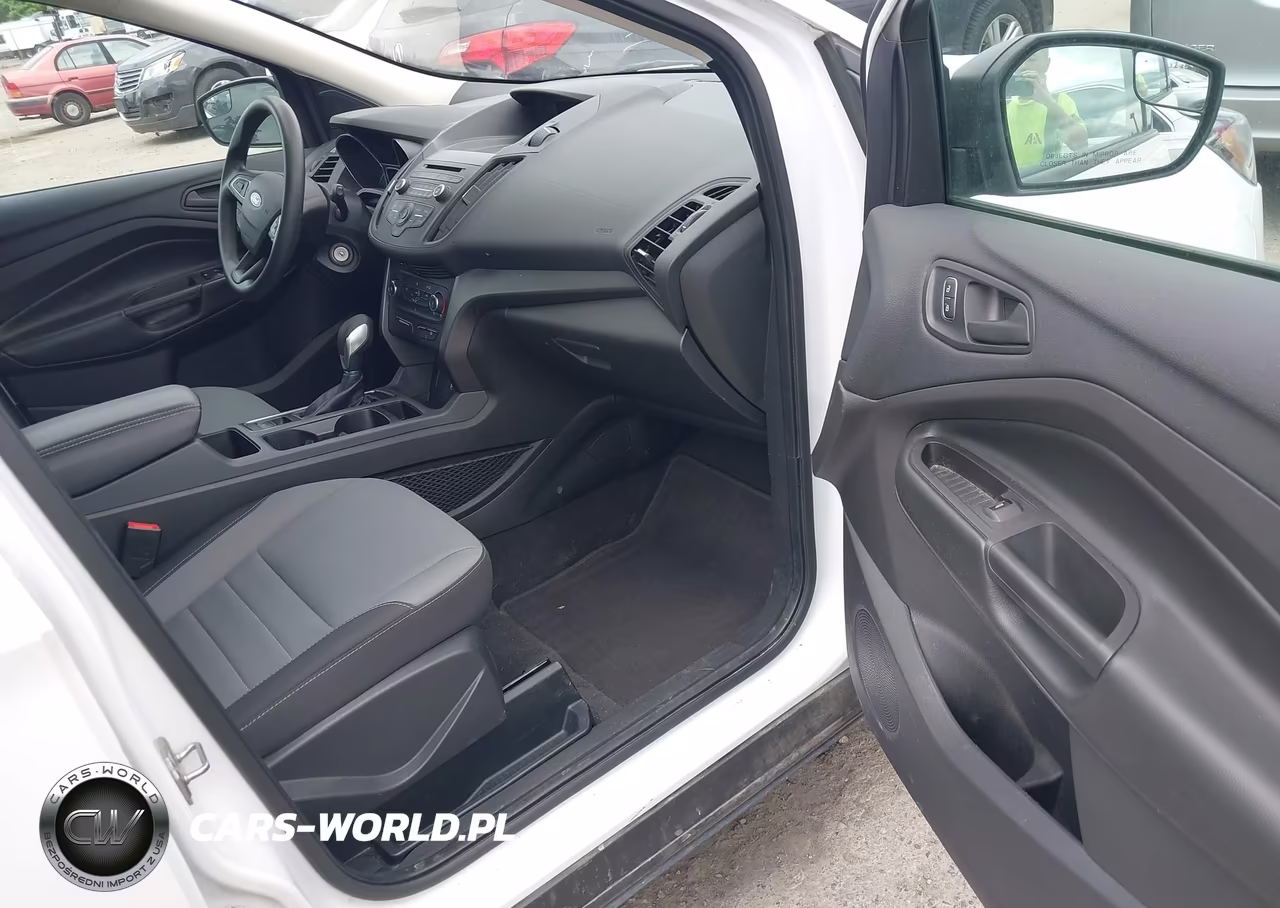 2018 Ford Escape S VIN:1FMCU0F77JUB55964 - 5