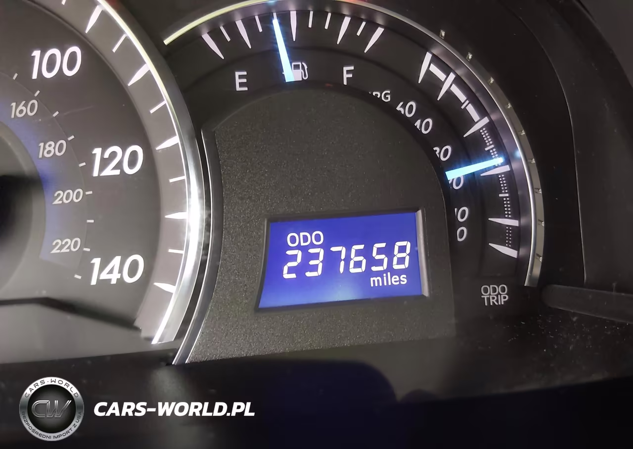 2014 Toyota Camry Xle VIN:4T4BF1FK9ER409590 - 15
