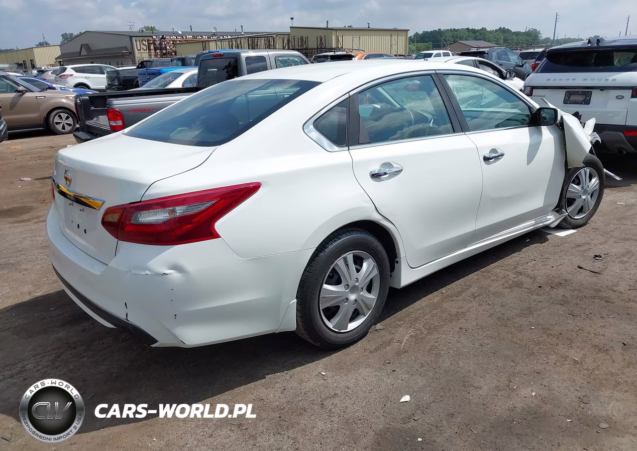 2018 Nissan Altima 2.5 S VIN:1N4AL3AP1JC288867 - 4
