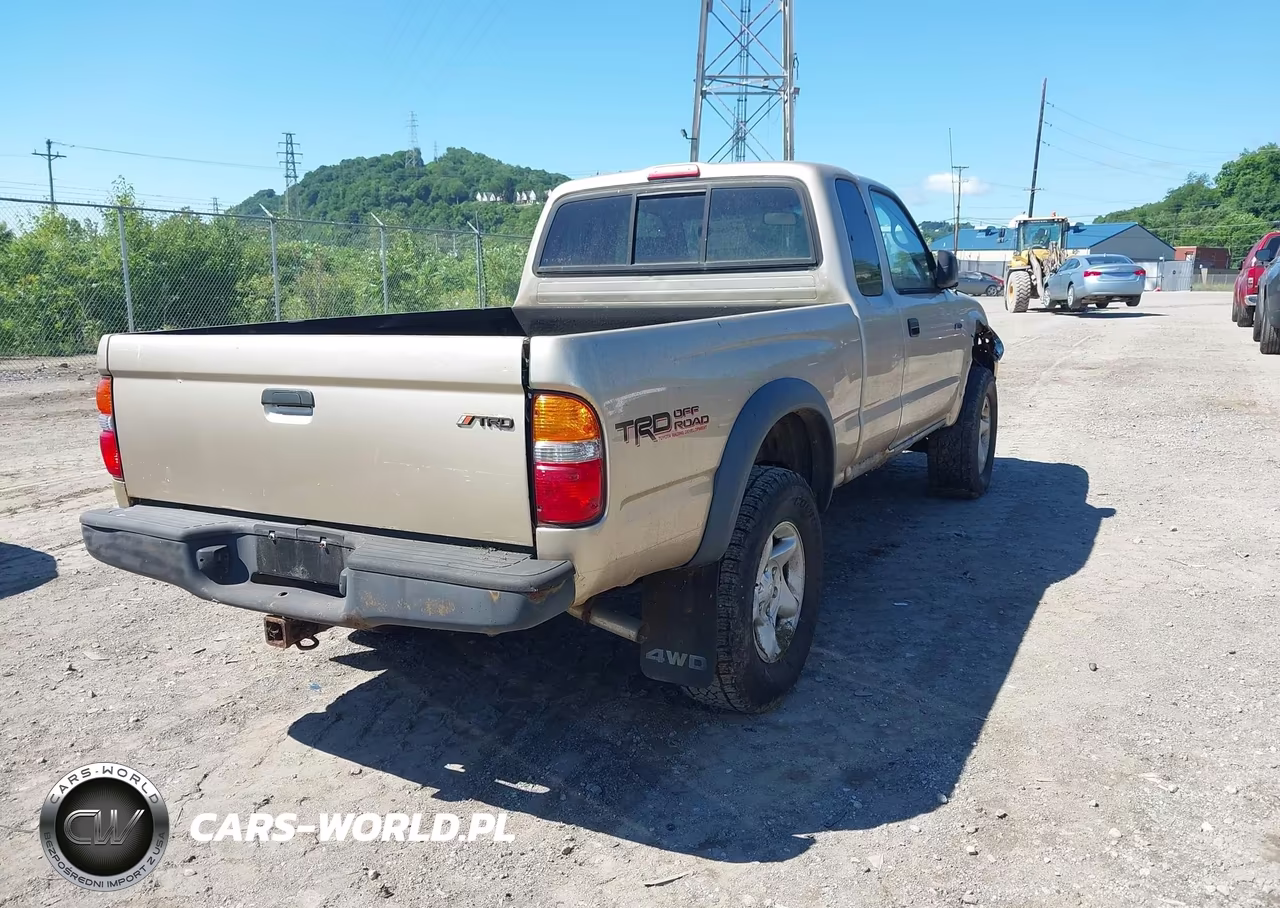 2001 Toyota Tacoma VIN:5TEWM72N51Z767473 - 4