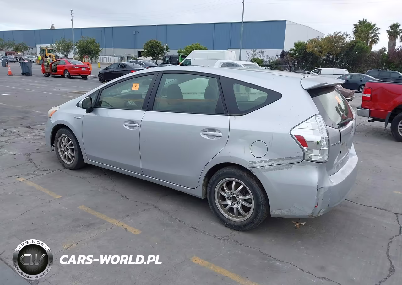 2012 Toyota Prius V Three VIN:JTDZN3EU1C3172935 - 3