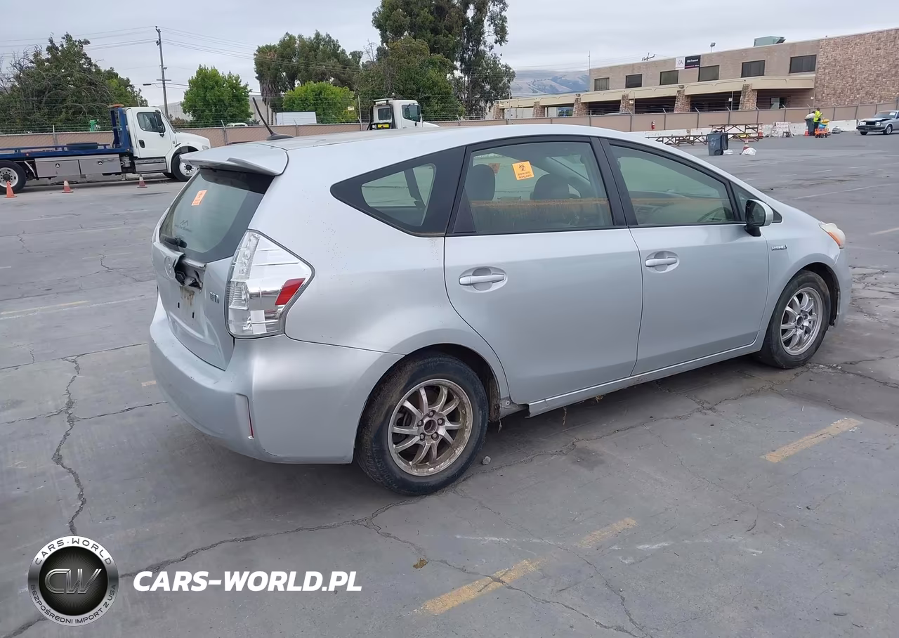 2012 Toyota Prius V Three VIN:JTDZN3EU1C3172935 - 4