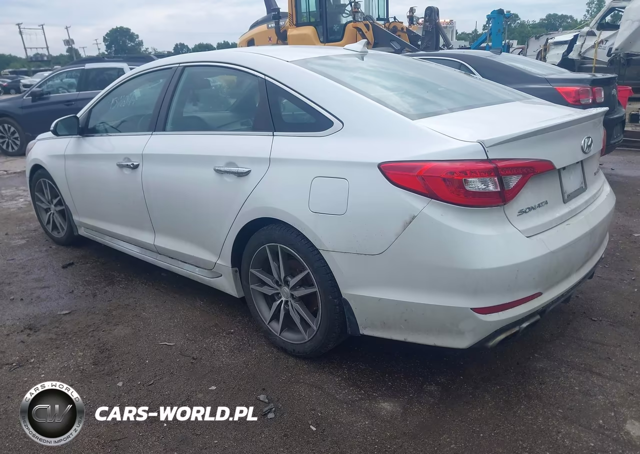 2015 Hyundai Sonata Sport 2.0T VIN:5NPE34AB9FH160121 - 3