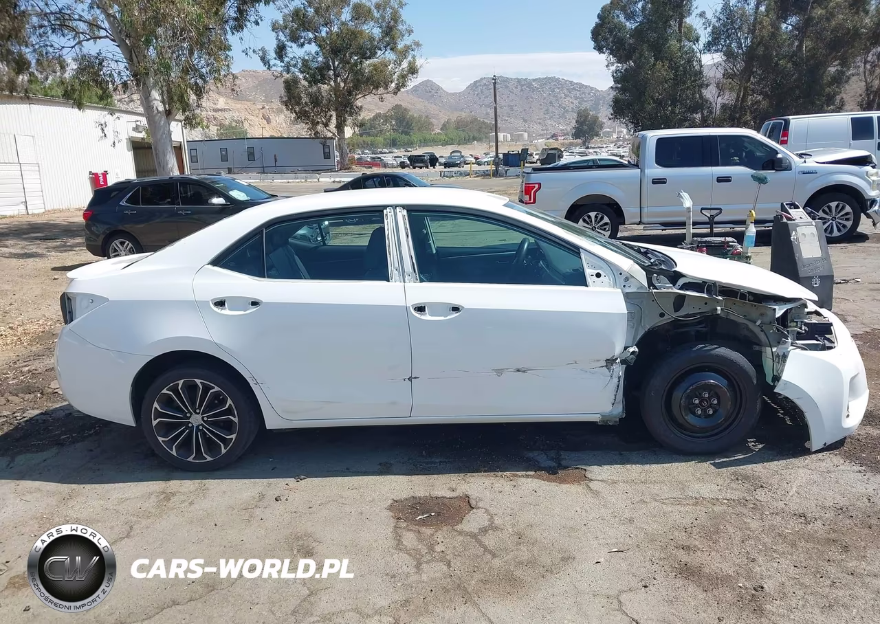 2016 Toyota Corolla S Plus VIN:5YFBURHE6GP466923 - 13