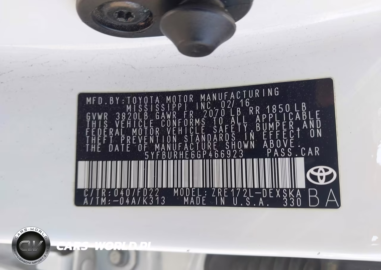 2016 Toyota Corolla S Plus VIN:5YFBURHE6GP466923 - 9