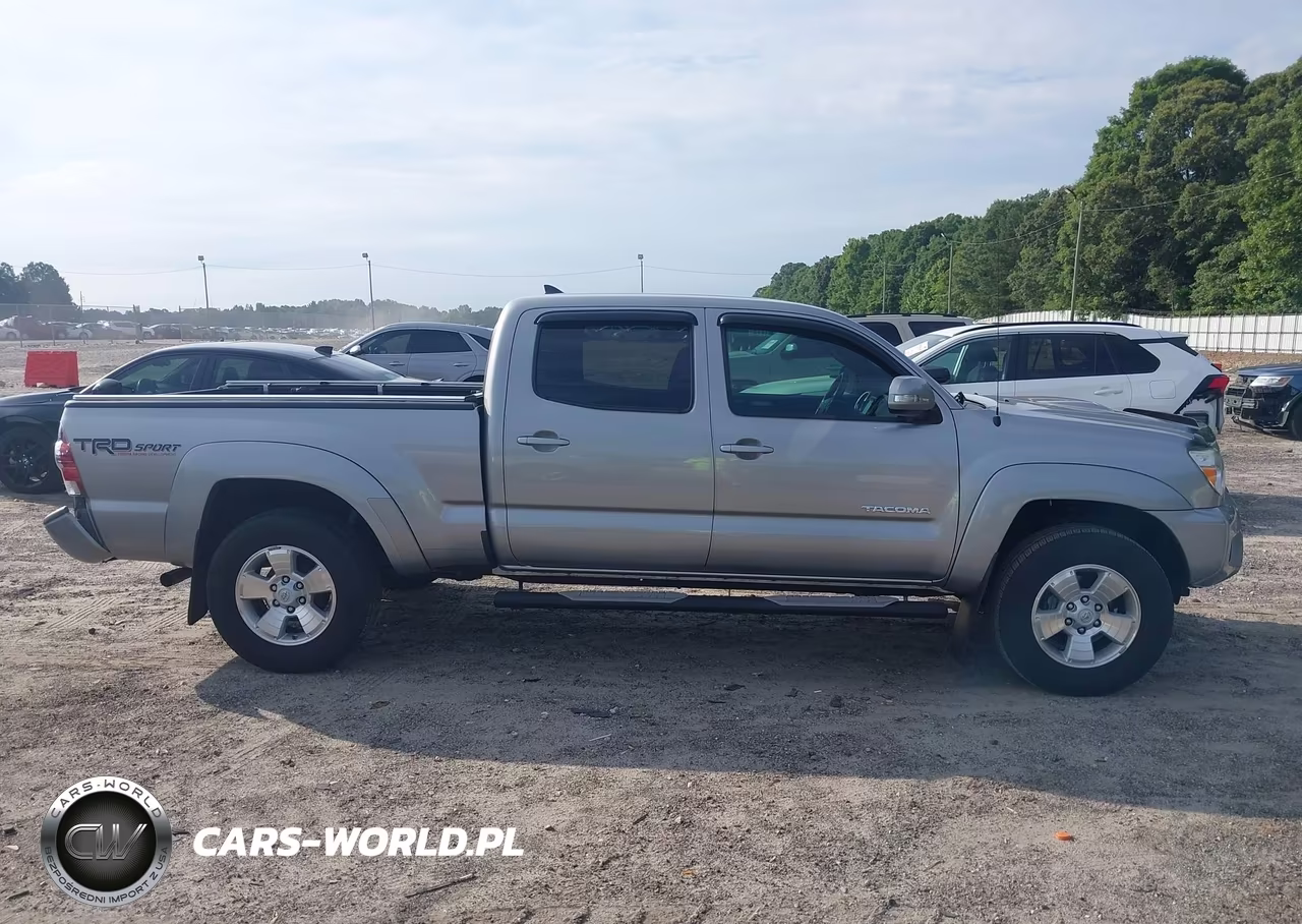 2015 Toyota Tacoma Prerunner V6 VIN:5TFKU4HN7FX007239 - 13