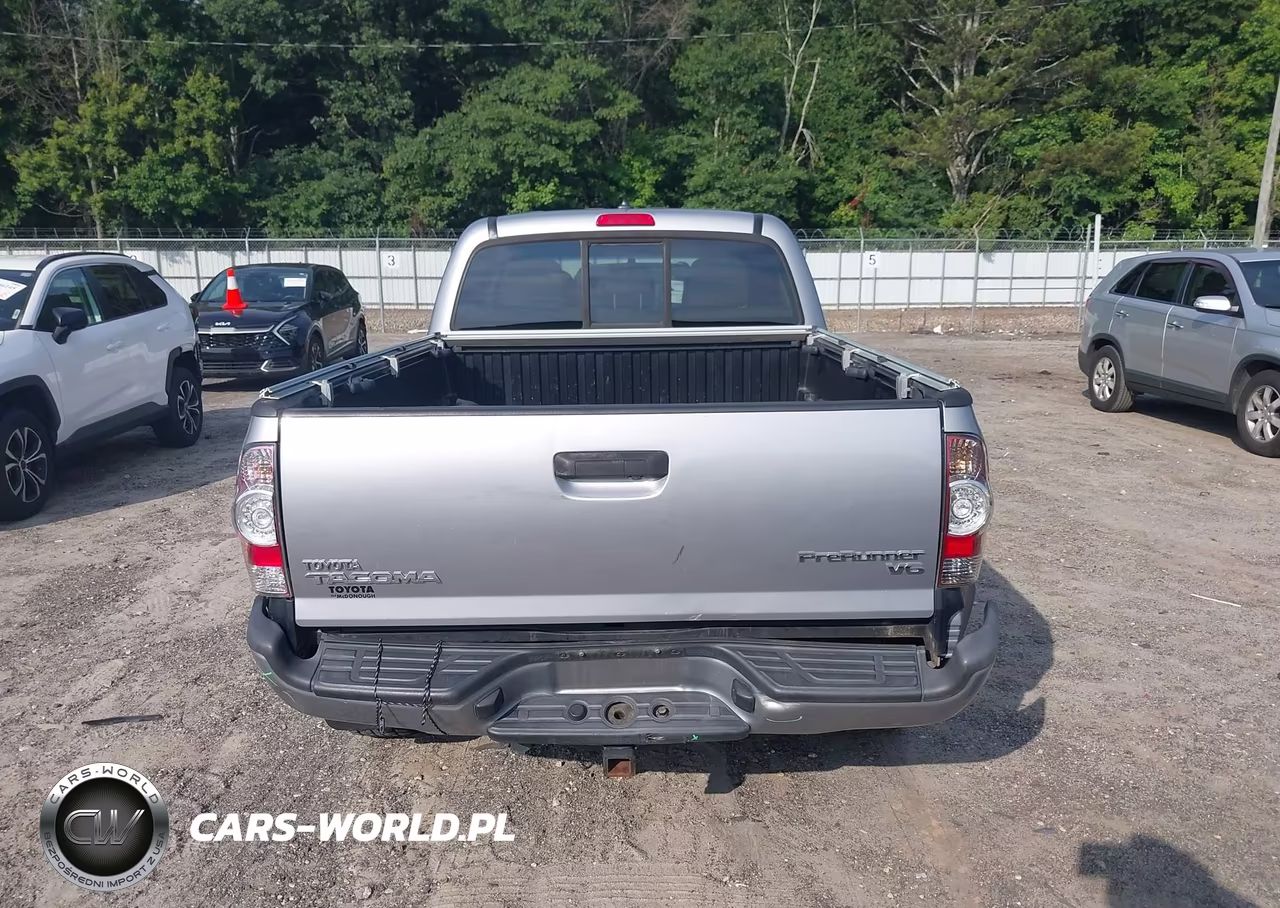 2015 Toyota Tacoma Prerunner V6 VIN:5TFKU4HN7FX007239 - 16