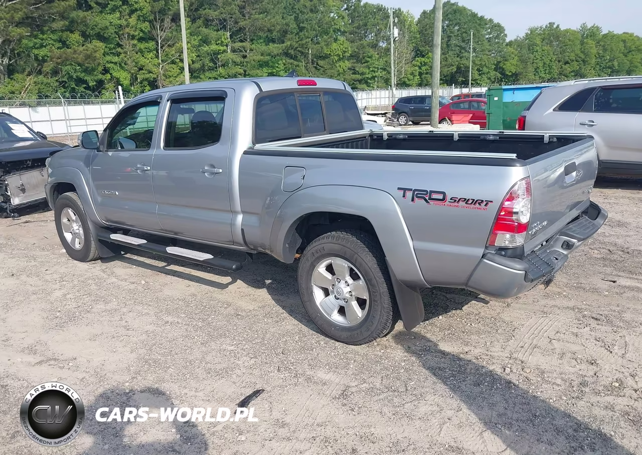 2015 Toyota Tacoma Prerunner V6 VIN:5TFKU4HN7FX007239 - 3