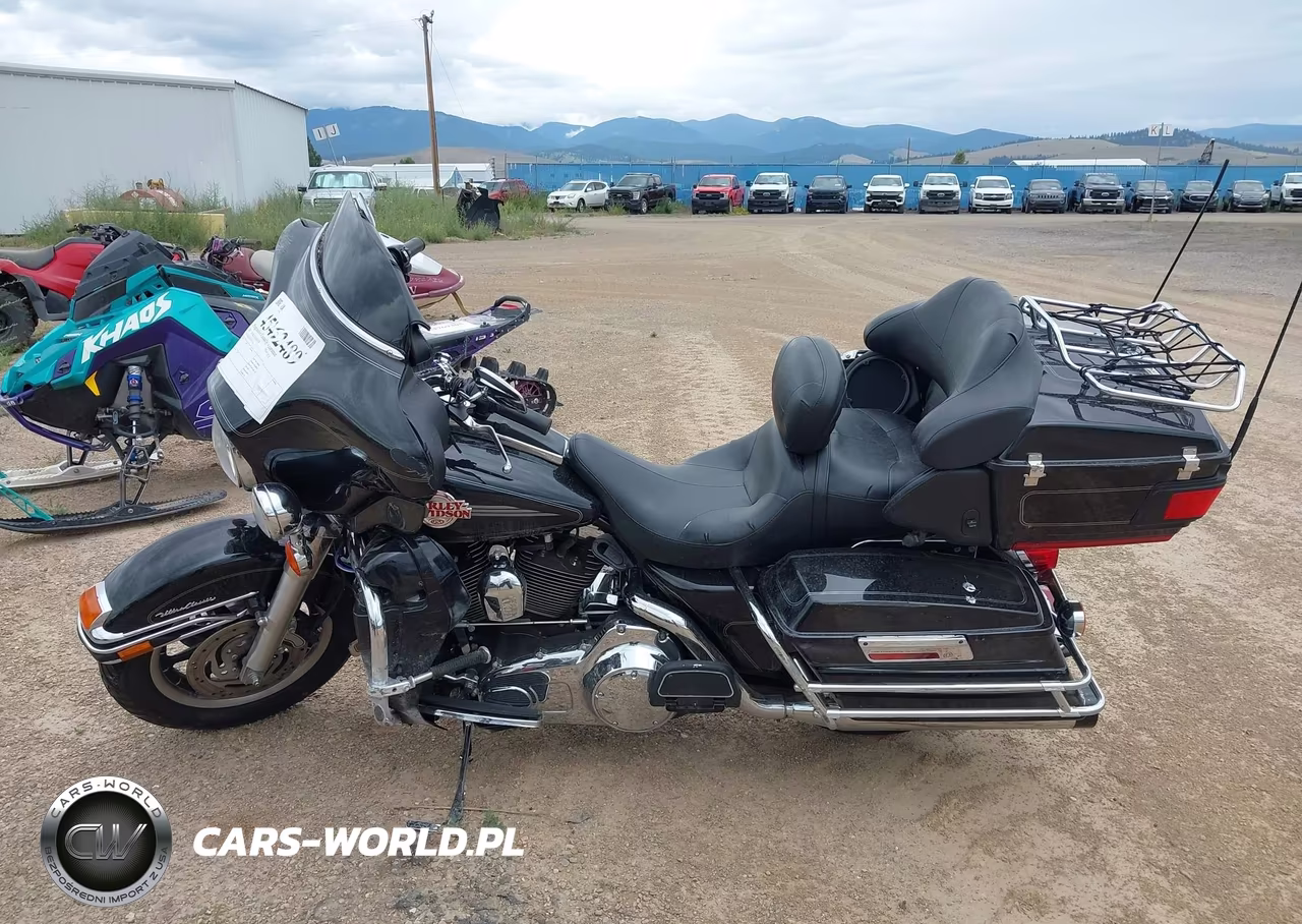2007 Harley-Davidson Flhtcui VIN:1HD1FC4397Y673212 - 12