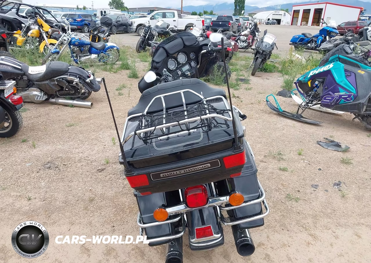 2007 Harley-Davidson Flhtcui VIN:1HD1FC4397Y673212 - 6