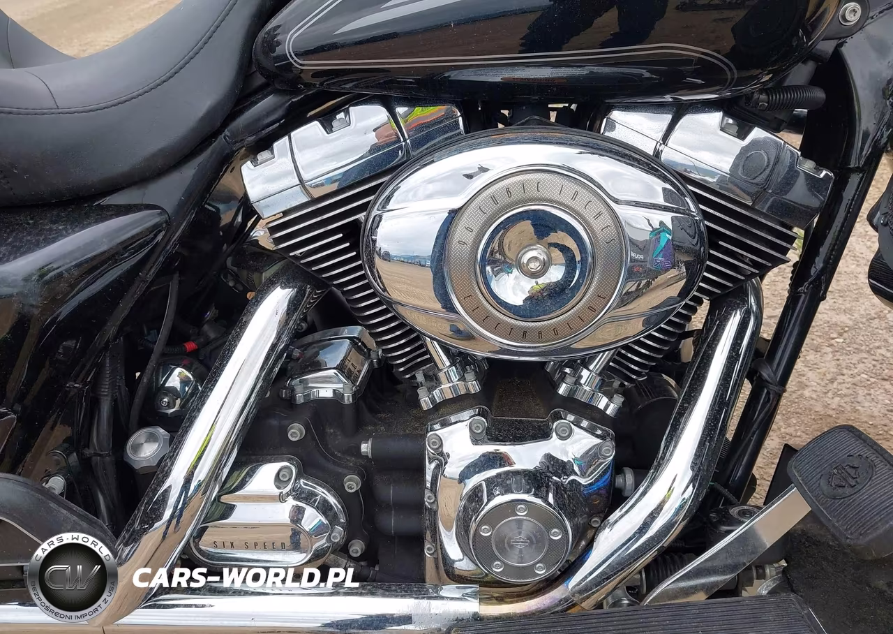 2007 Harley-Davidson Flhtcui VIN:1HD1FC4397Y673212 - 8