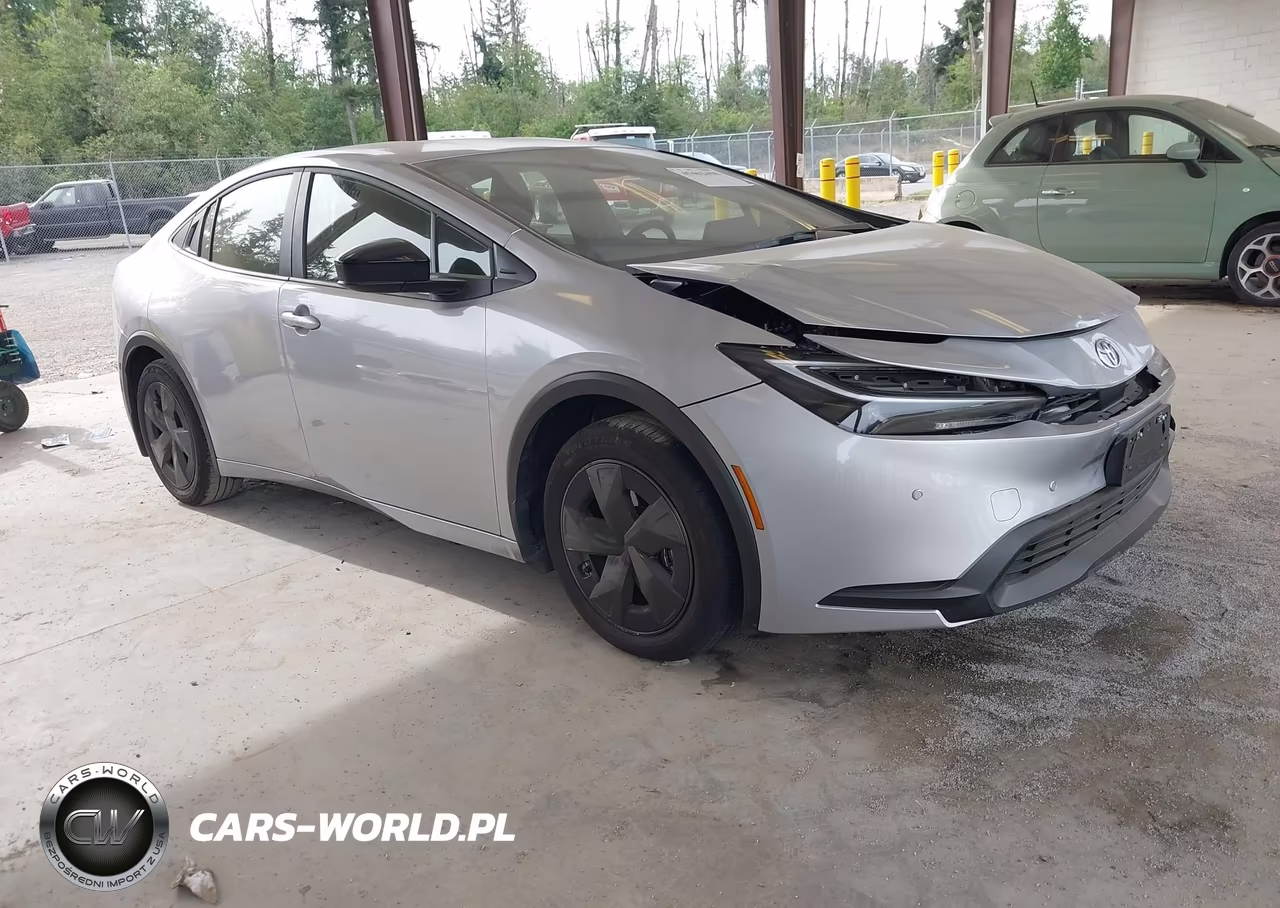 2026 Toyota Prius Le – zdjęcie 1 z 16