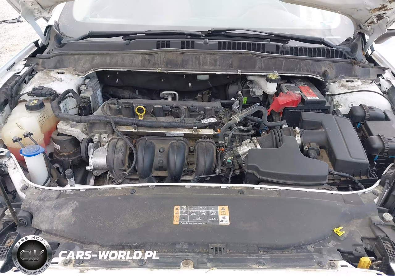 2019 Ford Fusion S VIN:3FA6P0G78KR153954 - 10