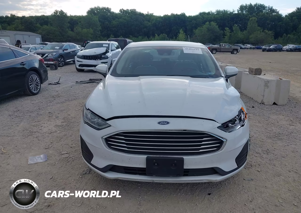 2019 Ford Fusion S VIN:3FA6P0G78KR153954 - 12